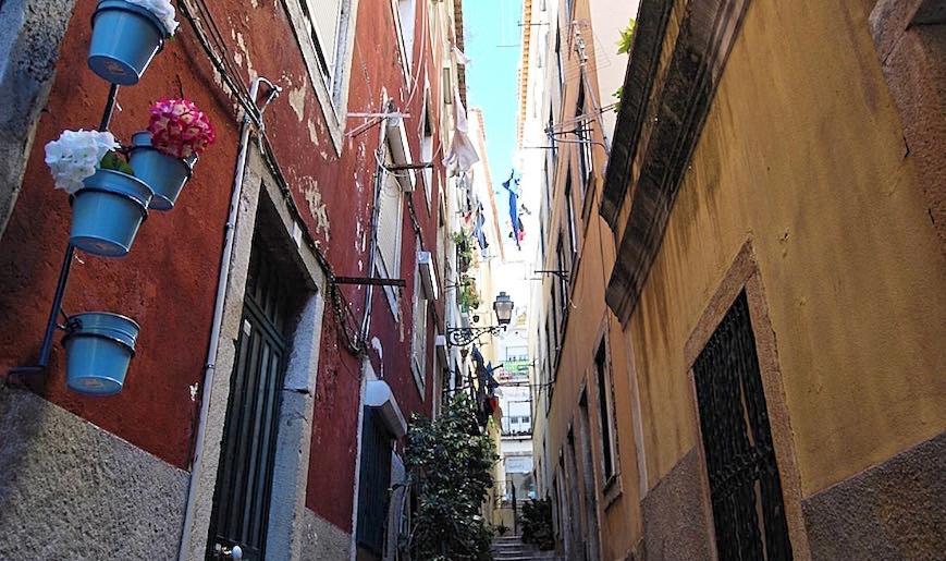 Alfama Typical Beco Dos Ramos Apartment Lisbon Bagian luar foto